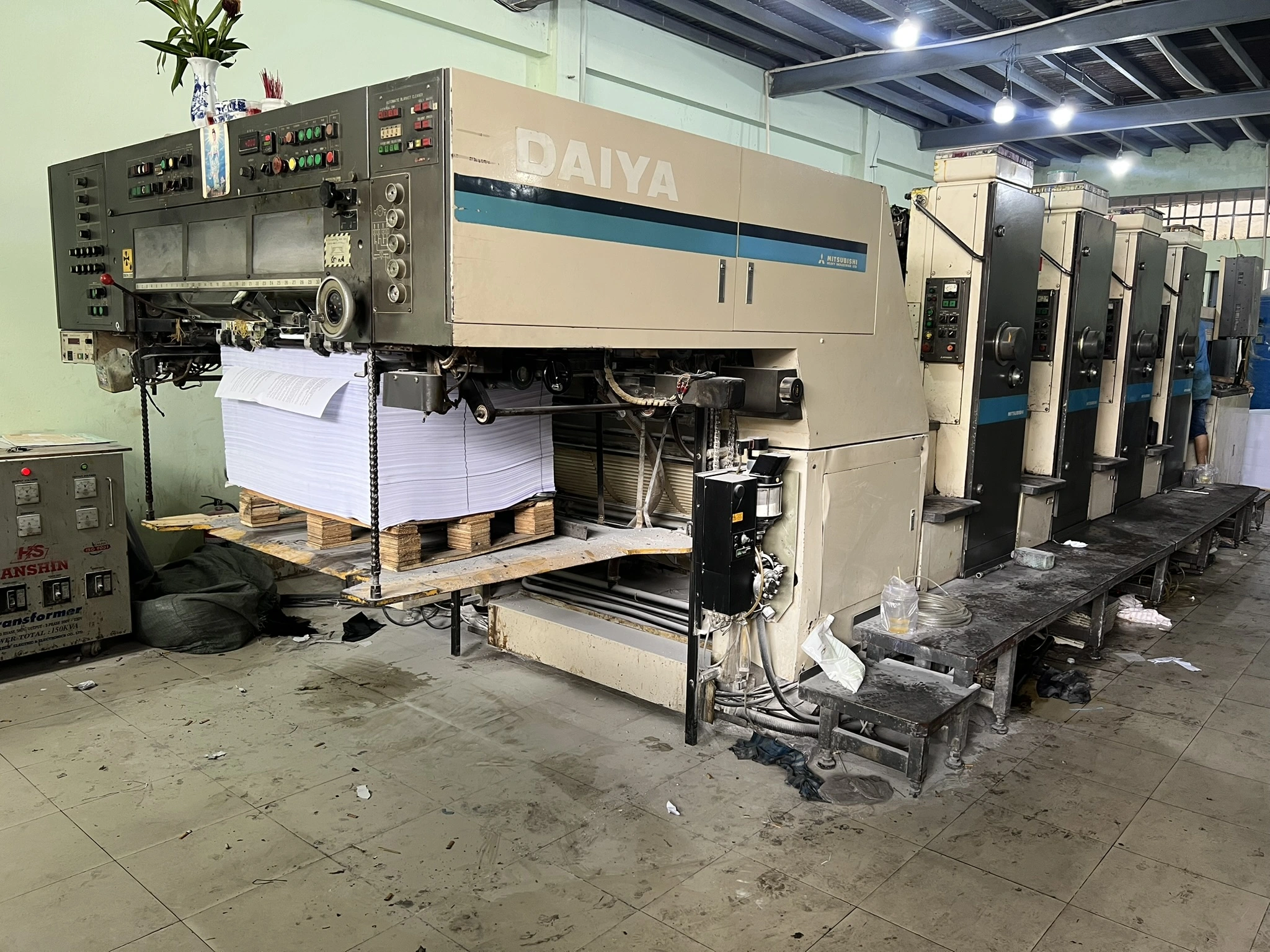 Máy in offset Daiya 4 màu của Bao Bì Trí Tín