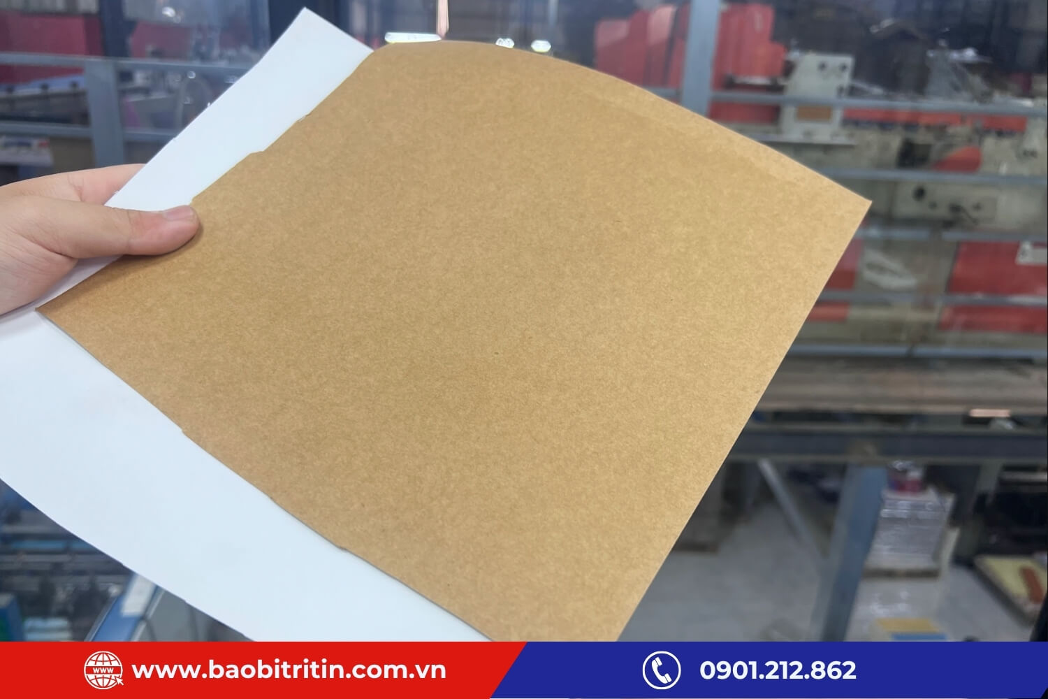 Giấy offset được thiết kế phù hợp in công nghiệp, nổi bật với độ ổn định, bám mực và khả năng in chính xác
